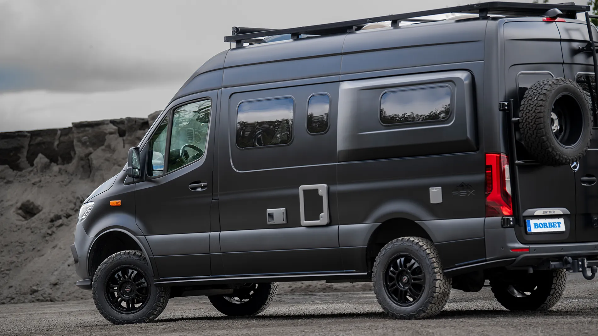 BORBET CW8 Felge black matt Fahrzeug Sprinter