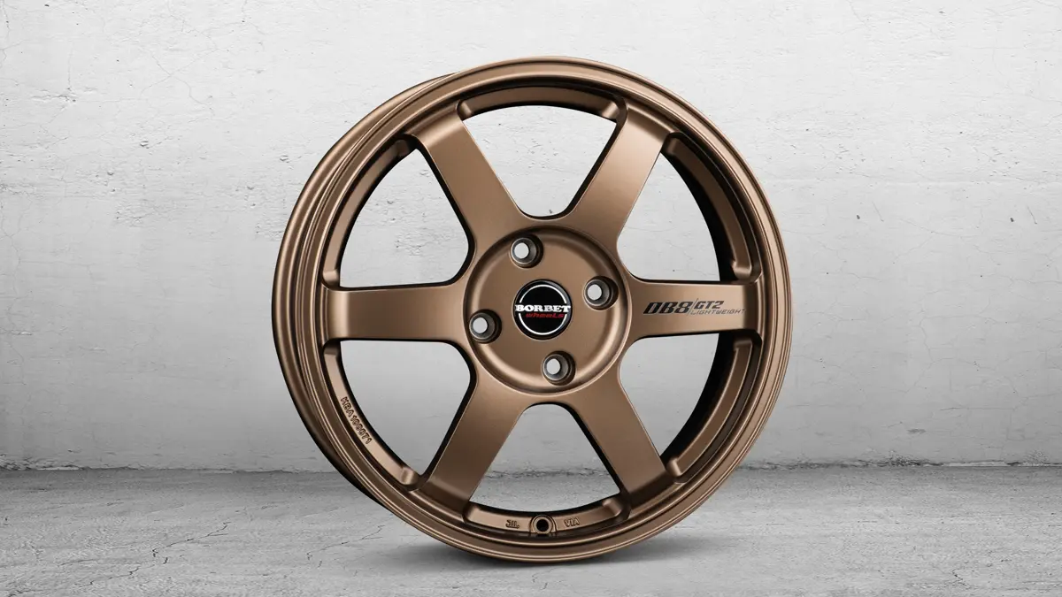 DB8GT2 bronce matt quer 1