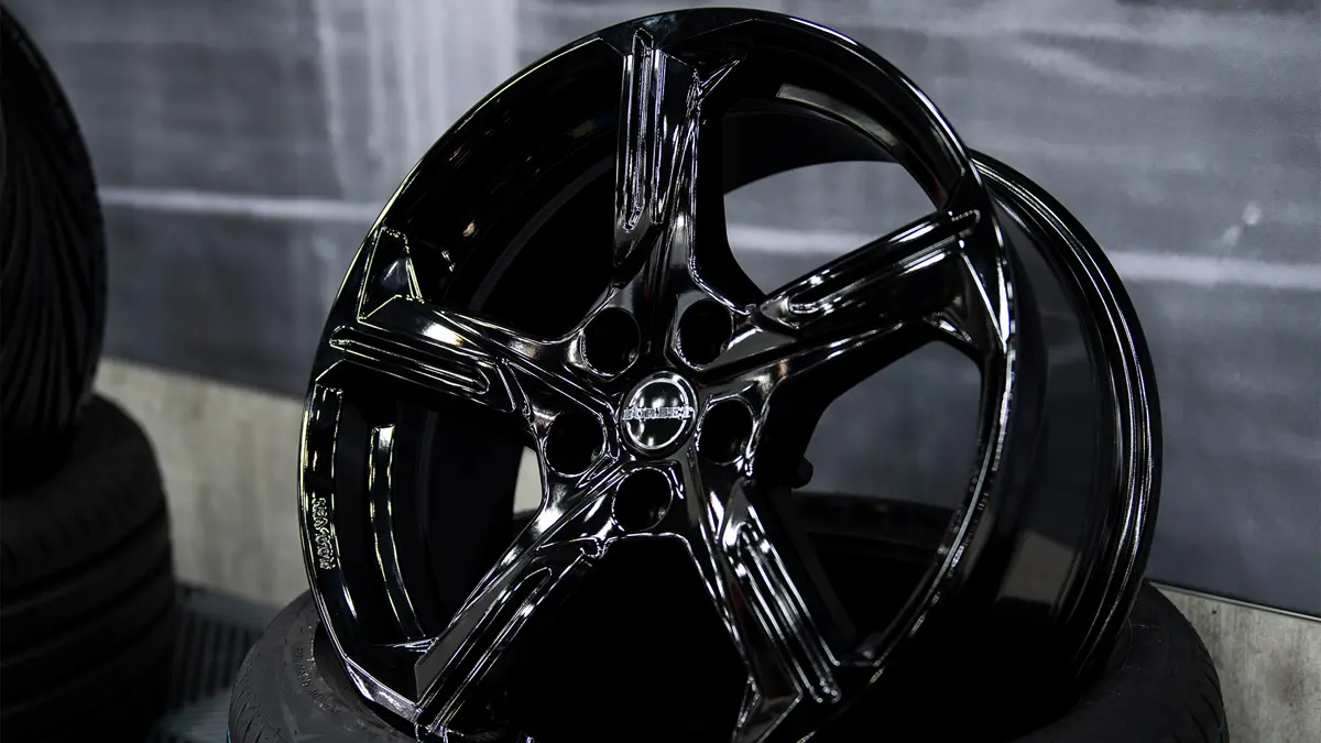 BORBET XE1-black glossy