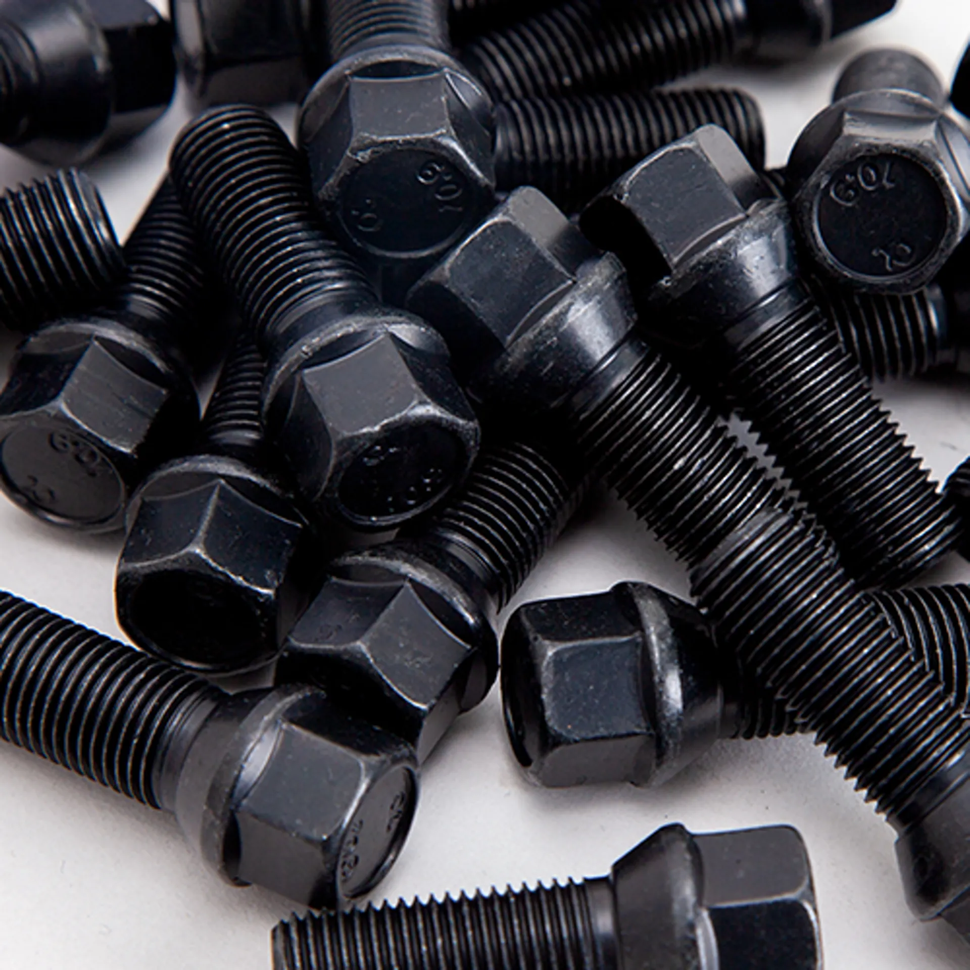 BORBET Radschrauben schwarz